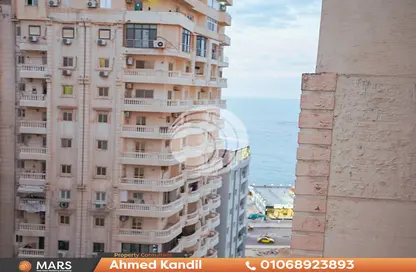 Apartment - 3 Bedrooms - 2 Bathrooms for sale in Al Mandara Mosque St. - El Mandara - Hay Than El Montazah - Alexandria