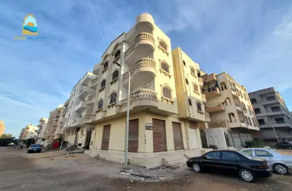 Whole Building - Studio - 2 Bathrooms for rent in Intercontinental District - Hurghada - Red Sea