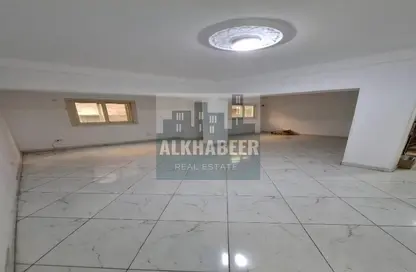 Apartment - 4 Bedrooms - 2 Bathrooms for rent in Al Hegaz St. - Mohandessin - Giza