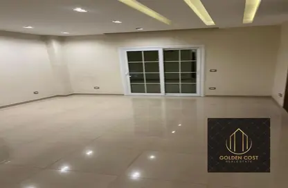 Apartment - 3 Bedrooms - 2 Bathrooms for rent in North Lotus - El Lotus - New Cairo City - Cairo