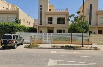 Villa - 5 Bedrooms - 6 Bathrooms for rent in Grand Heights - Northern Expansions - 6 October City - Giza