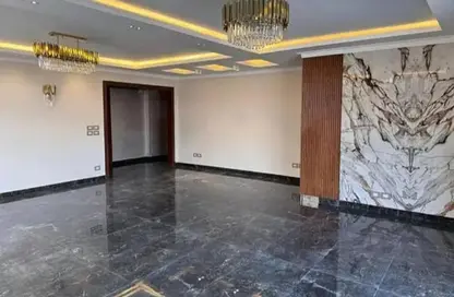 Apartment - 3 Bedrooms - 3 Bathrooms for rent in Tag Sultan - Ring Road - Cairo