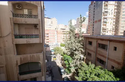 Apartment - 3 Bedrooms - 2 Bathrooms for sale in Khalil Ibrahim St. - Janaklees - Hay Sharq - Alexandria