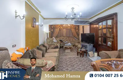 Apartment - 2 Bedrooms - 1 Bathroom for sale in Zezenia - Hay Sharq - Alexandria