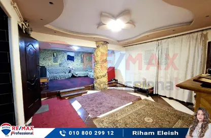 Apartment - 3 Bedrooms - 2 Bathrooms for sale in Abdel Salam Aref St. - Saraya - Sidi Beshr - Hay Awal El Montazah - Alexandria