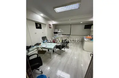 Clinic - Studio - 3 Bathrooms for rent in Al Manial St. - El Manial - Hay El Manial - Cairo