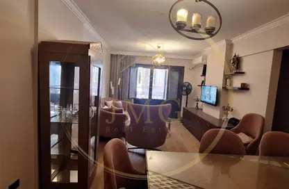 Apartment - 2 Bedrooms - 2 Bathrooms for sale in Al Nasr St. (Adel abou Zahra St. ) - Smouha - Hay Sharq - Alexandria