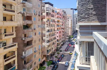 Apartment - 3 Bedrooms - 2 Bathrooms for rent in Mostafa Kamel St. - Smouha - Hay Sharq - Alexandria