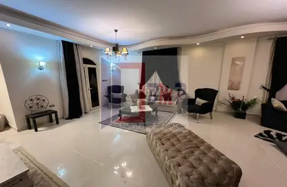 Duplex - 3 Bedrooms - 3 Bathrooms for rent in Ganoob El Acadimia - New Cairo City - Cairo