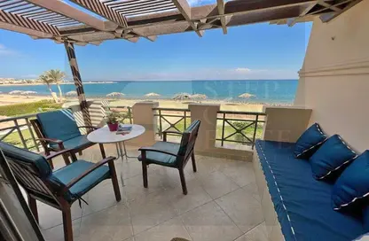 Chalet - 2 Bedrooms - 2 Bathrooms for sale in Blue Blue - Al Ain Al Sokhna - Suez