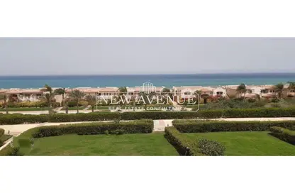 Penthouse - 4 Bedrooms - 3 Bathrooms for sale in La Vista 3 - La Vista - Al Ain Al Sokhna - Suez