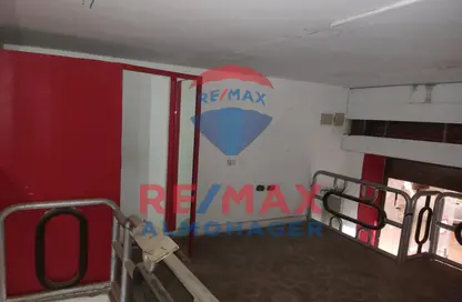 Shop - Studio - 1 Bathroom for sale in Sour Al Tawfikia Club St. - El Sahafeyeen - Giza