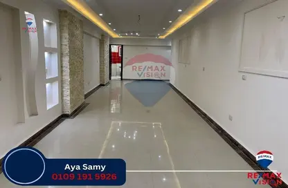 Apartment - 3 Bedrooms - 2 Bathrooms for sale in Mogamaa Miami St. - Miami - Hay Awal El Montazah - Alexandria