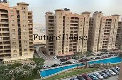 Apartment - 3 Bedrooms - 3 Bathrooms for sale in Tijan - Zahraa El Maadi - Hay El Maadi - Cairo