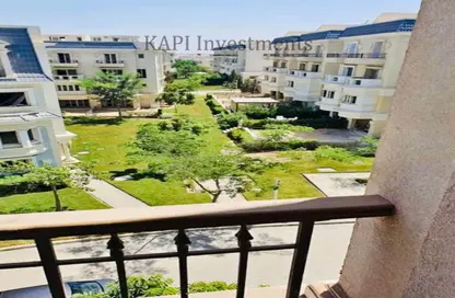 Apartment - 3 Bedrooms - 3 Bathrooms for sale in Mountain View 1 - 5th Settlement Compounds - The 5th Settlement - New Cairo City - Cairo