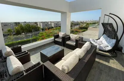 Penthouse - 2 Bedrooms - 2 Bathrooms for sale in October Plaza - 6 October Compounds - 6 October City - Giza