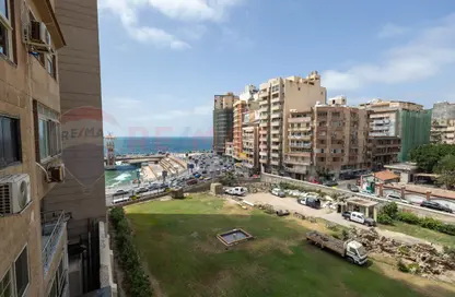 Apartment - 4 Bedrooms - 2 Bathrooms for sale in Stanley Bridge - Stanley - Hay Sharq - Alexandria