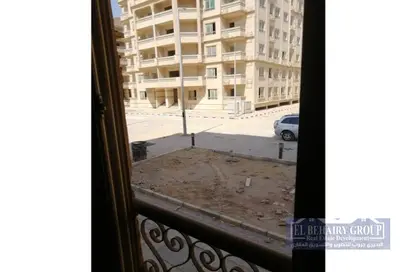 Apartment - 2 Bedrooms - 2 Bathrooms for sale in South Lotus - El Lotus - New Cairo City - Cairo