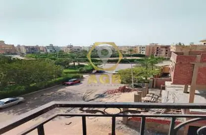 Apartment - 4 Bedrooms - 3 Bathrooms for sale in West Somid - 6 October City - Giza