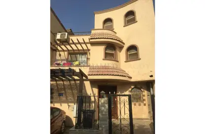 Townhouse - 6 Bedrooms - 5 Bathrooms for sale in First Heights - 26th of July Corridor - 6 October City - Giza