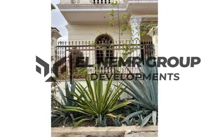 Duplex - 6 Bedrooms - 6 Bathrooms for sale in Al Narges 1 - Al Narges - New Cairo City - Cairo