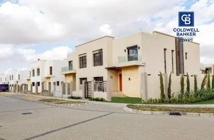 Townhouse - 4 Bedrooms - 4 Bathrooms for sale in Village West - Sheikh Zayed Compounds - Sheikh Zayed City - Giza