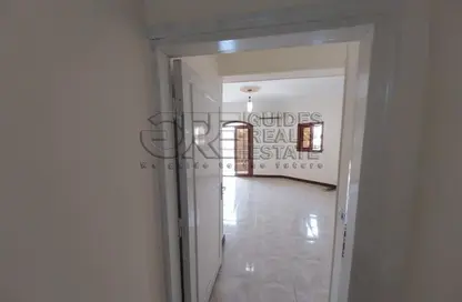 Apartment - 3 Bedrooms - 2 Bathrooms for rent in El Yasmeen 1 - El Yasmeen - New Cairo City - Cairo