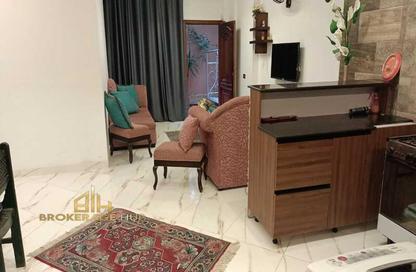 Apartment - 2 Bedrooms - 1 Bathroom for rent in Al Narges 3 - Al Narges - New Cairo City - Cairo