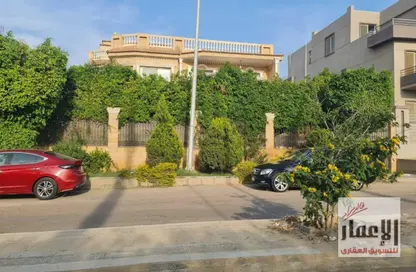 Villa - 6 Bedrooms - 4 Bathrooms for sale in 9th District - Sheikh Zayed City - Giza