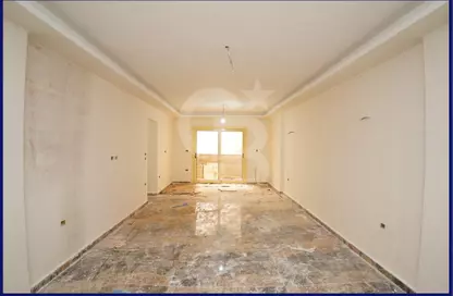 Apartment - 3 Bedrooms - 2 Bathrooms for sale in Fouad St. - Raml Station - Hay Wasat - Alexandria
