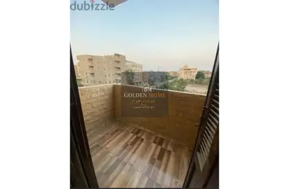 Apartment - 3 Bedrooms - 2 Bathrooms for sale in Central Axis St. - 5th District - 6 October City - Giza