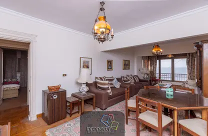 Apartment - 3 Bedrooms - 1 Bathroom for sale in Al Geish Road - Laurent - Hay Sharq - Alexandria