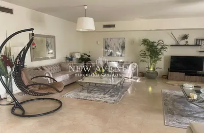 Apartment - 3 Bedrooms - 3 Bathrooms for sale in Aurora - Uptown Cairo - Mokattam - Cairo