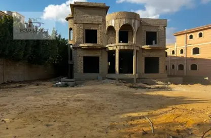 Villa - 7 Bathrooms for sale in Al Shorouk 2000 - El Shorouk Compounds - Shorouk City - Cairo