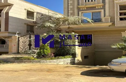 Duplex - 4 Bedrooms - 4 Bathrooms for sale in El Koronfel - The 5th Settlement - New Cairo City - Cairo