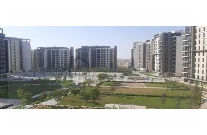 Apartment - 3 Bedrooms - 3 Bathrooms for sale in Village Views - Zed Towers - Sheikh Zayed Compounds - Sheikh Zayed City - Giza