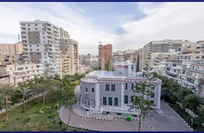 Apartment - 3 Bedrooms - 3 Bathrooms for sale in Hedaya Basha St. - Glim - Hay Sharq - Alexandria