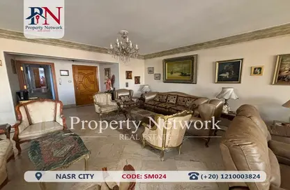 Apartment - 3 Bedrooms - 3 Bathrooms for sale in Mohamed Hassanein Heikal St. - 6th Zone - Nasr City - Cairo