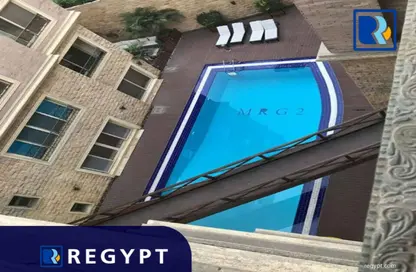 Penthouse - 3 Bedrooms - 4 Bathrooms for sale in Sarayat Al Maadi - Hay El Maadi - Cairo