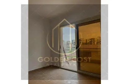 Apartment - 3 Bedrooms - 2 Bathrooms for sale in El Koronfel - The 5th Settlement - New Cairo City - Cairo