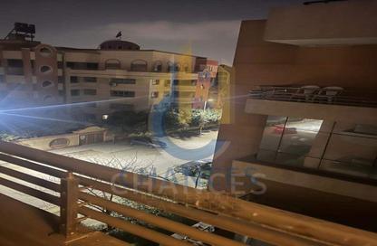 Apartment - 3 Bedrooms - 2 Bathrooms for sale in 10th Sector - Zahraa El Maadi - Hay El Maadi - Cairo