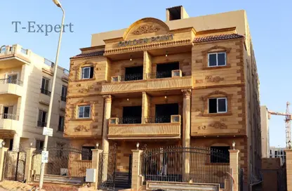 Apartment - 4 Bedrooms - 3 Bathrooms for sale in Tamr Hena - 5th Settlement Compounds - The 5th Settlement - New Cairo City - Cairo