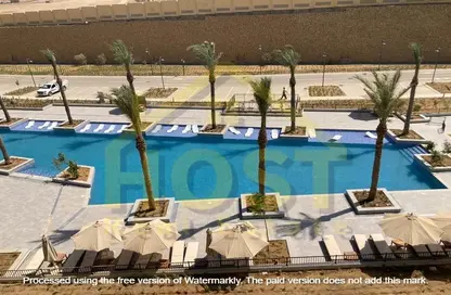 Apartment - 3 Bedrooms - 4 Bathrooms for rent in The Fourteen Golf Residences - Uptown Cairo - Mokattam - Cairo