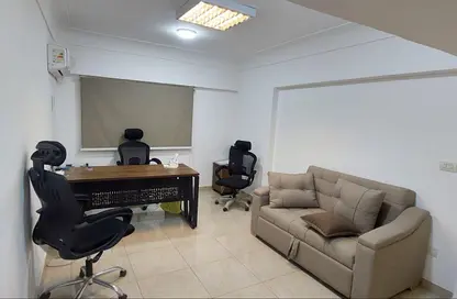 Office Space - Studio - 3 Bathrooms for rent in Street 23 - Maadi - Hay El Maadi - Cairo