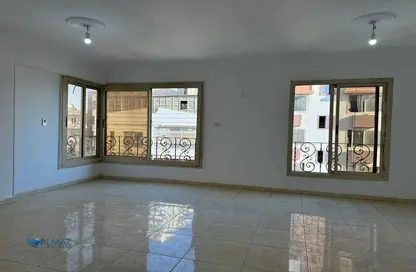 Apartment - 3 Bedrooms - 2 Bathrooms for sale in Ahmed Hassan Al Zayyat St. - Al Hadiqah Al Dawliyah - 7th District - Nasr City - Cairo