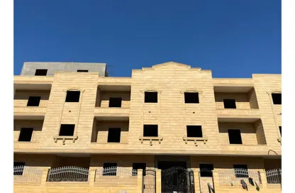 Apartment - 4 Bedrooms - 3 Bathrooms for sale in Youssef Sabri Abo Taleb st - 7th District - Obour City - Qalyubia