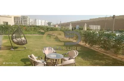 Apartment - 3 Bedrooms - 4 Bathrooms for rent in The Fourteen Golf Residences - Uptown Cairo - Mokattam - Cairo