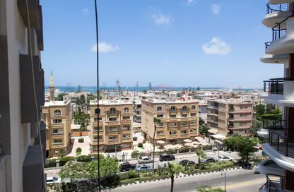 Apartment - 3 Bedrooms - 2 Bathrooms for sale in Corniche Al Maamoura - Al Maamoura - Hay Than El Montazah - Alexandria