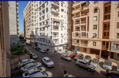 Apartment - 3 Bedrooms - 2 Bathrooms for sale in El Riada School St. - Smouha - Hay Sharq - Alexandria