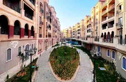 Apartment - 3 Bedrooms - 3 Bathrooms for sale in Rock Vera - 5th Settlement Compounds - The 5th Settlement - New Cairo City - Cairo